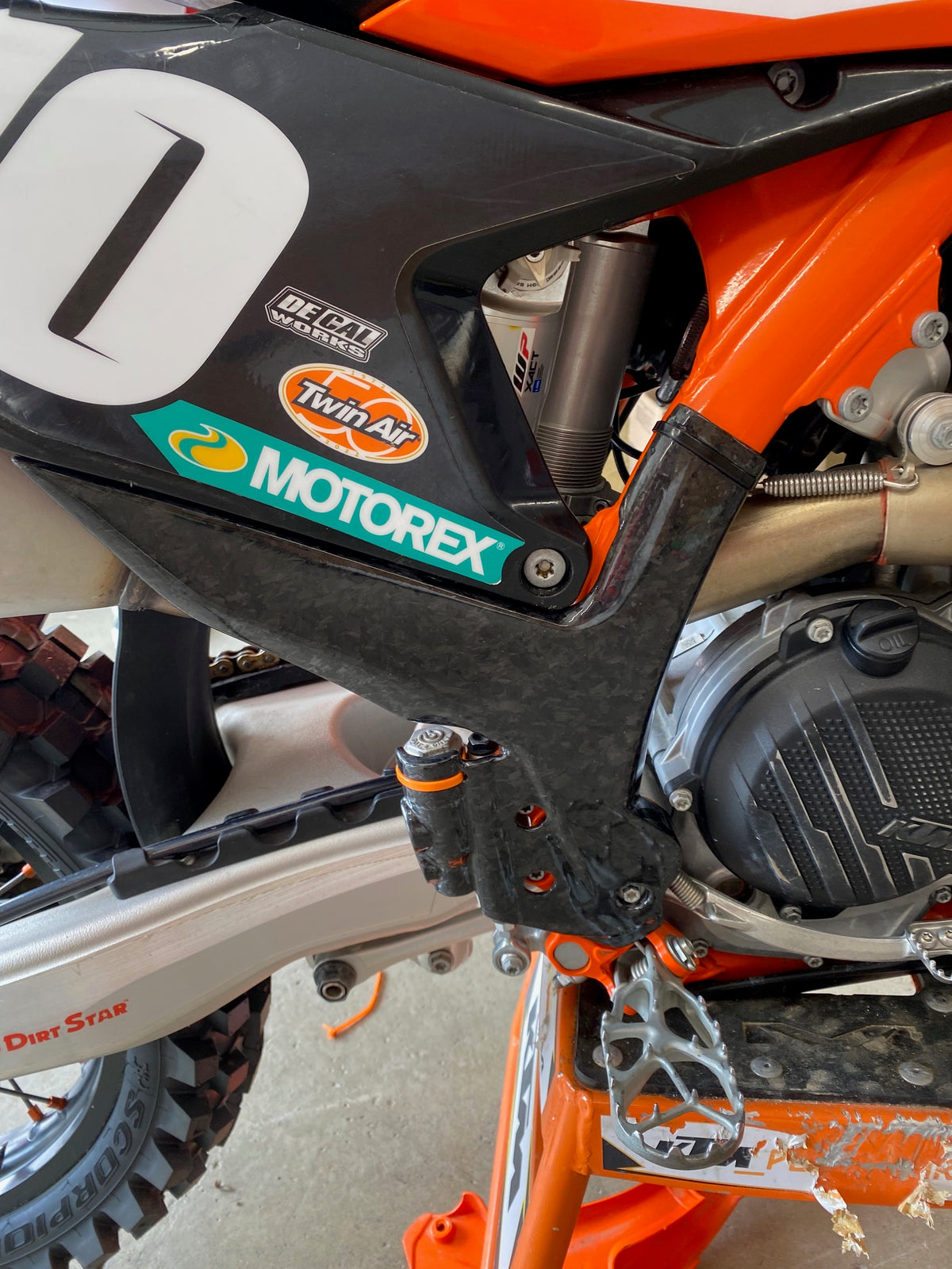 Ktm Frame Protection KTM Frame Guards (MX/Enduro 23-26) – Orbit Motocross